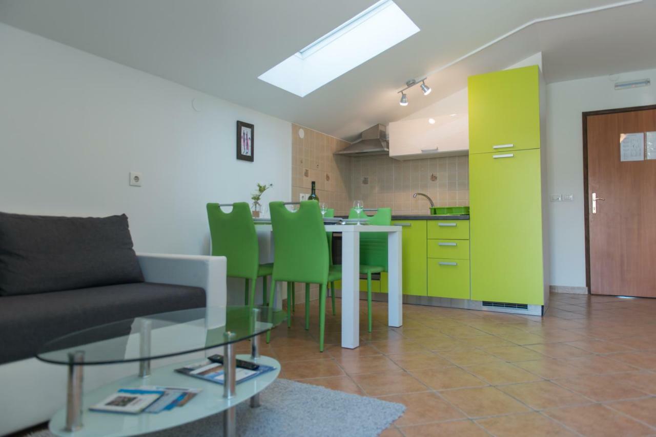 Apartmani Admiral Viskovo Ngoại thất bức ảnh